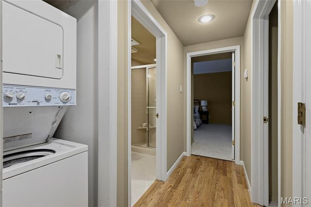 250 S Brentwood Boulevard 1B, Clayton, MO 63105