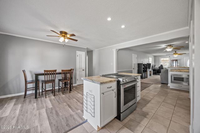 29 Berkshire Drive, Jacksonville, NC 28546