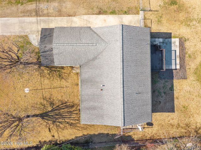 29 Berkshire Drive, Jacksonville, NC 28546