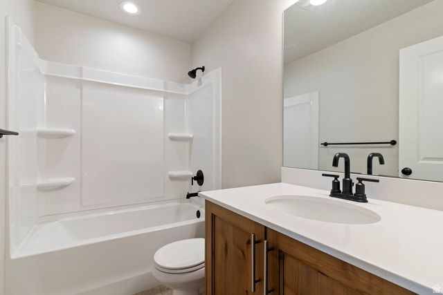 1161 W 325 N, Clearfield, UT 84015