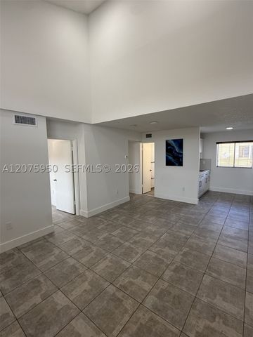 2775 W 61st Pl 202, Hialeah, FL 33016