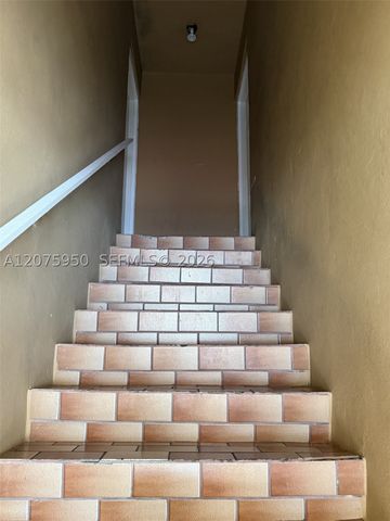 2775 W 61st Pl 202, Hialeah, FL 33016