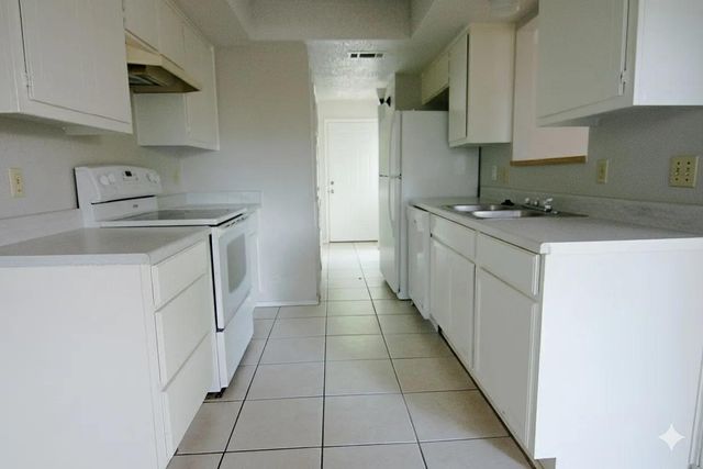 9600 Bear Paw TRL A, Austin, TX 78617