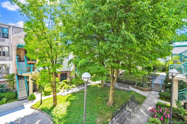 524 E 159th Street 2C, Bronx, NY 10451