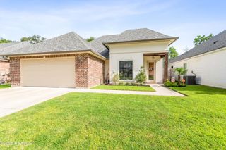 126 Gable Crest Drive, Lafayette, LA 70508