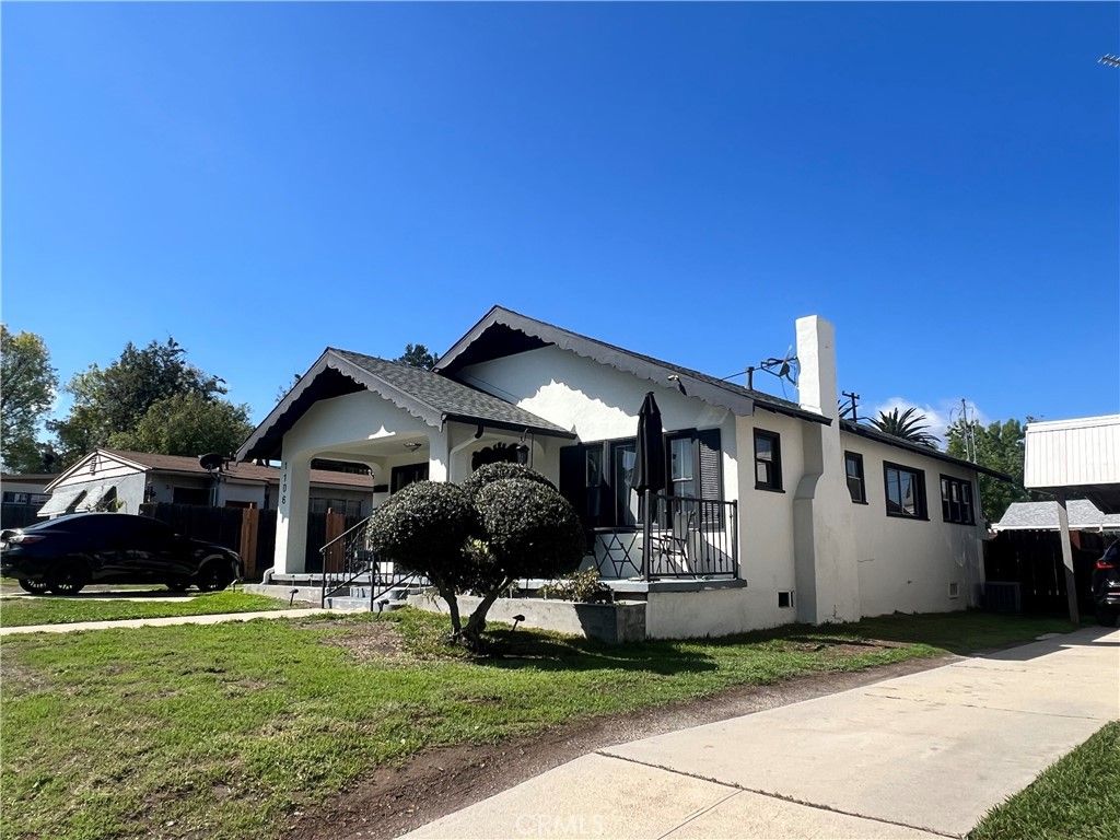 1106 S BELLE, Corona, CA 92882 — photo 2