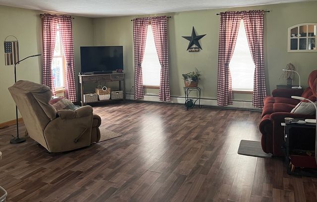 30 N Fitzwilliam Rd, Royalston, MA 01368