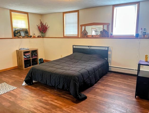 30 N Fitzwilliam Rd, Royalston, MA 01368