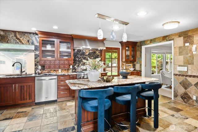 4505 146th Place SW, Lynnwood, WA 98087