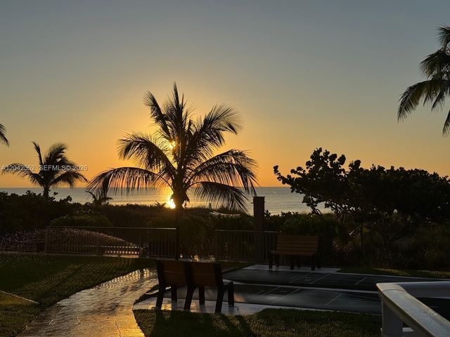 5200 N Ocean Blvd 1012B, Lauderdale By The Sea, FL 33308