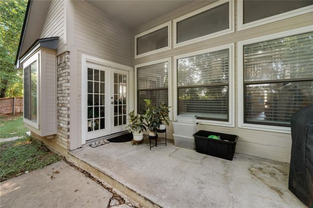 502 Alameda Avenue, Duncanville, TX 75137