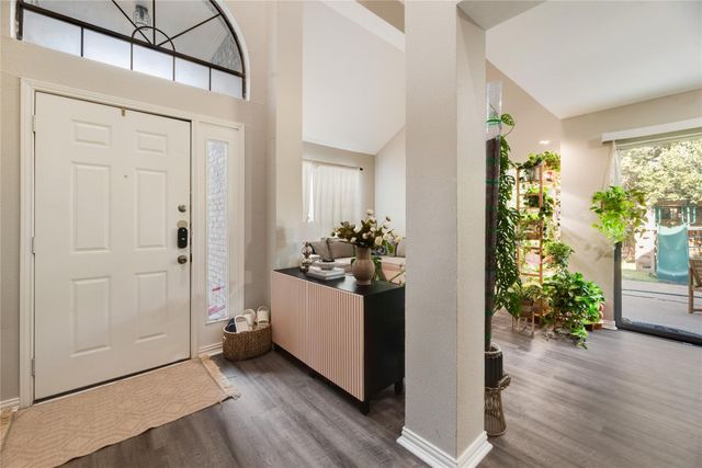 502 Alameda Avenue, Duncanville, TX 75137