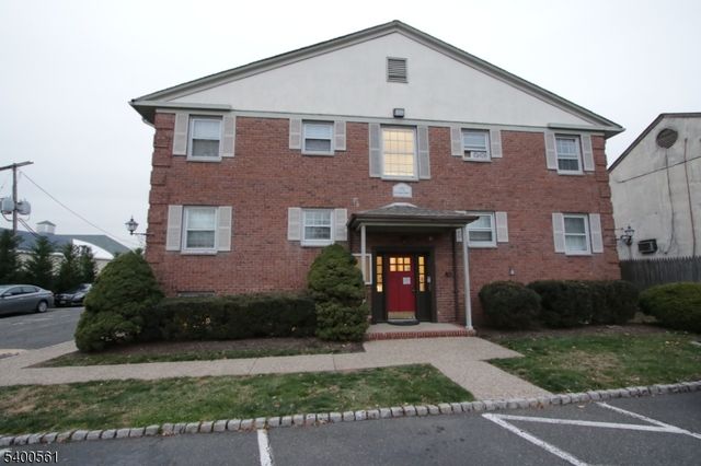 206 Main St 1, Millburn Twp., NJ 07041