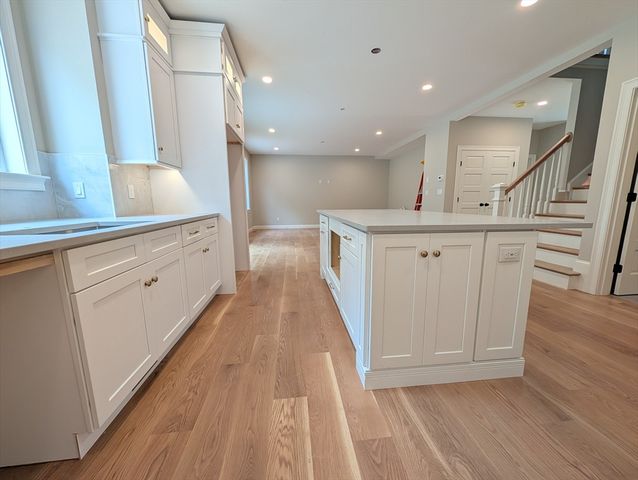 6 Station St, Kingston, MA 02364