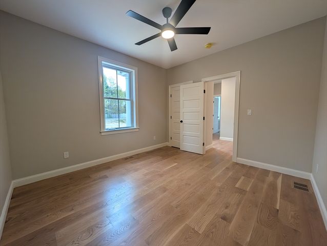 6 Station St, Kingston, MA 02364