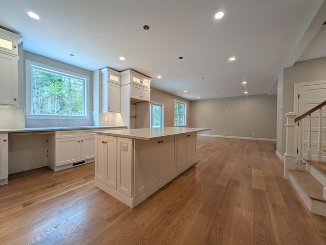 6 Station St, Kingston, MA 02364