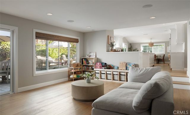 2056 Port Weybridge, Newport Beach, CA 92660