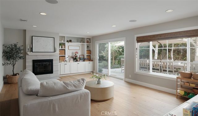 2056 Port Weybridge, Newport Beach, CA 92660