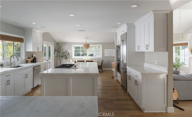 2056 Port Weybridge, Newport Beach, CA 92660