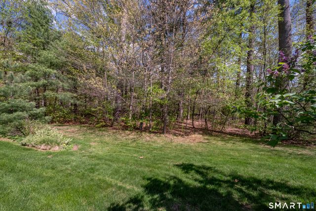 45 Worthington Drive, Farmington, CT 06032
