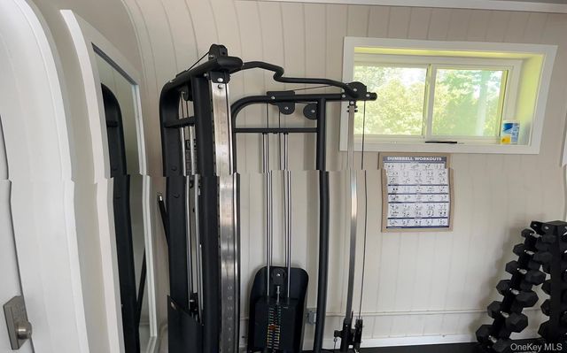 2300 Fox Hill Drive 1101, Baiting Hollow, NY 11933