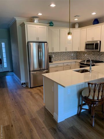 2300 Fox Hill Drive 1101, Baiting Hollow, NY 11933