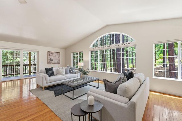 5285 Mckeon Ponderosa Way, Foresthill, CA 95631
