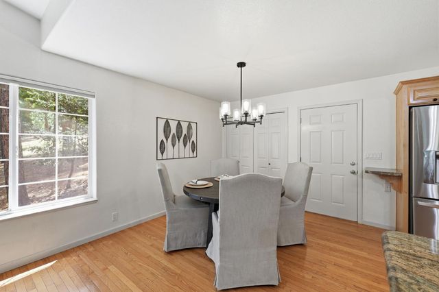 5285 Mckeon Ponderosa Way, Foresthill, CA 95631