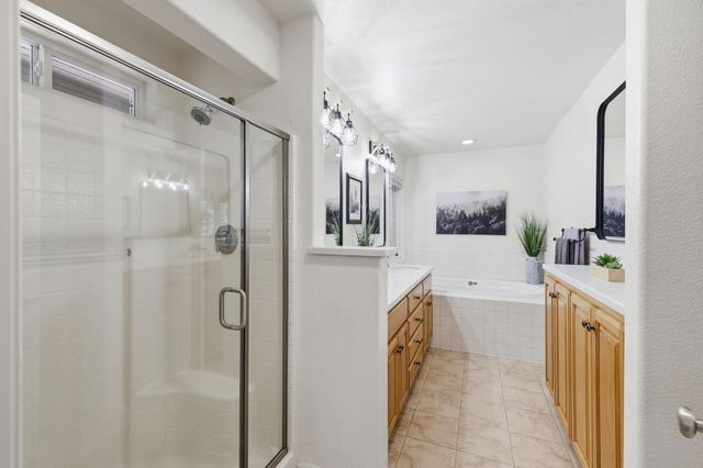 5285 Mckeon Ponderosa Way, Foresthill, CA 95631