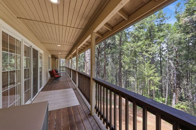 5285 Mckeon Ponderosa Way, Foresthill, CA 95631