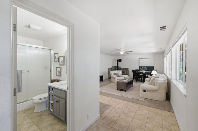 5285 Mckeon Ponderosa Way, Foresthill, CA 95631