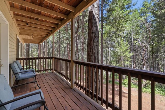 5285 Mckeon Ponderosa Way, Foresthill, CA 95631