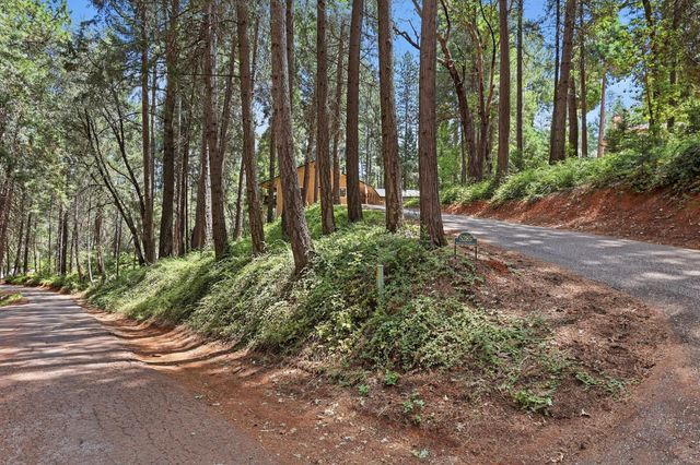 5285 Mckeon Ponderosa Way, Foresthill, CA 95631