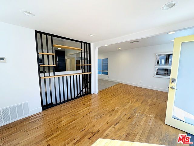 1912 N Alvarado Street, Los Angeles, CA 90039