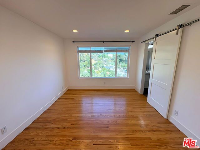 1912 N Alvarado Street, Los Angeles, CA 90039