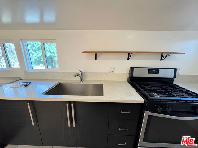 1912 N Alvarado Street, Los Angeles, CA 90039
