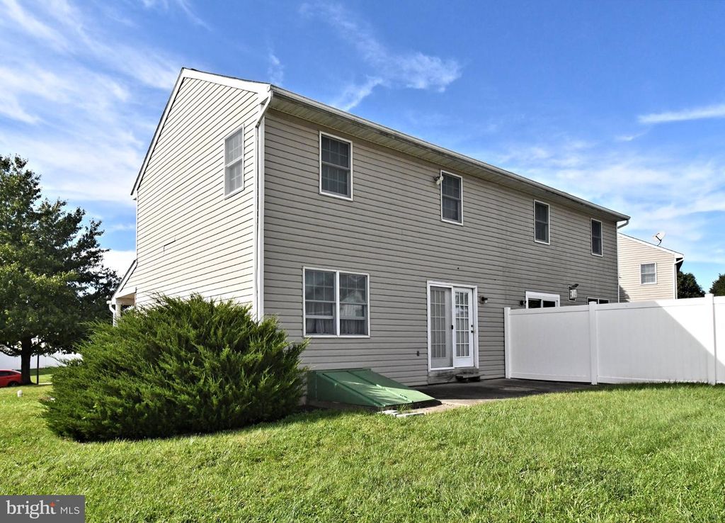 536 6TH ST W, Pennsburg, PA 18073 — photo 5