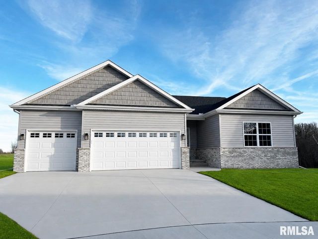 8802 N WESTPOINT Court, Edwards, IL 61528