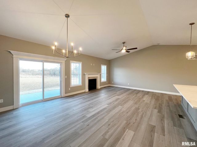 8802 N WESTPOINT Court, Edwards, IL 61528