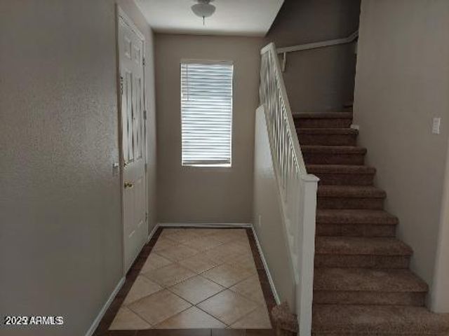 1505 E CHIPMAN Road, Phoenix, AZ 85040