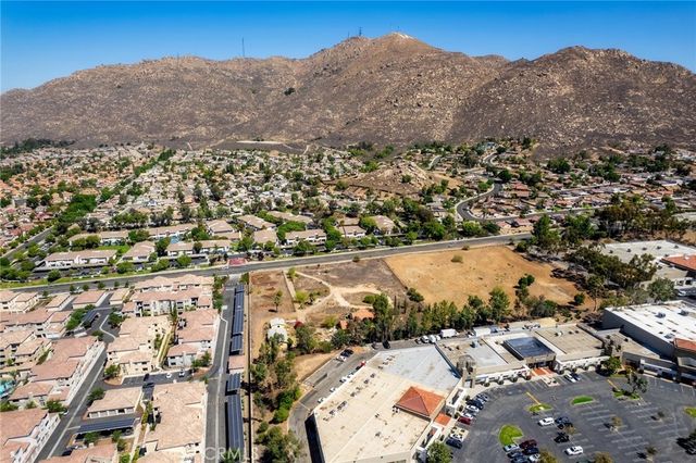 21665 Box Springs Road, Moreno Valley, CA 92557