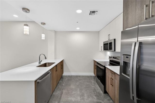 26610 Rosewood Pointe DR # 202, Bonita Springs, FL 34135