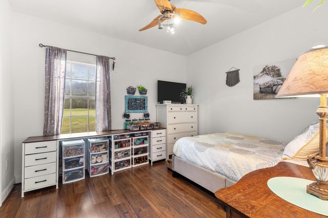 17012 Trailwood Drive, Whitney, TX 76692