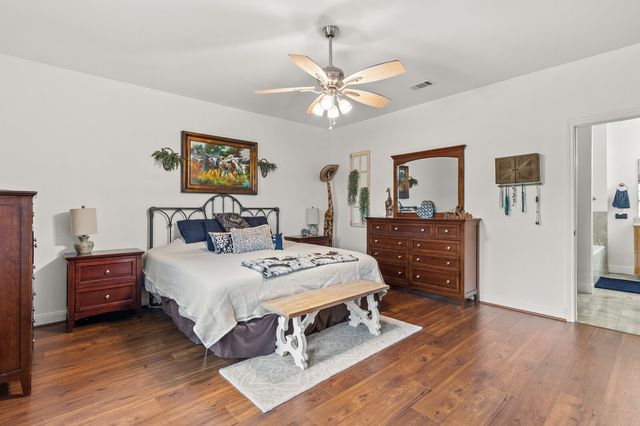 17012 Trailwood Drive, Whitney, TX 76692
