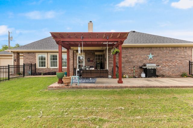 17012 Trailwood Drive, Whitney, TX 76692