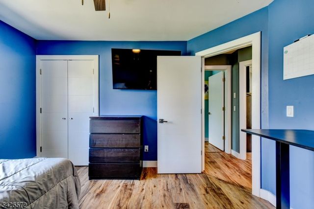 61 Lakeside Dr NW, Vernon Twp., NJ 07461