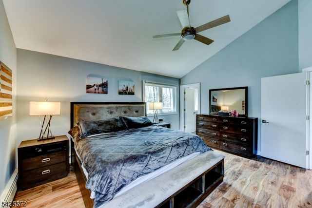 61 Lakeside Dr NW, Vernon Twp., NJ 07461