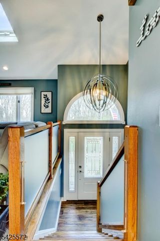 61 Lakeside Dr NW, Vernon Twp., NJ 07461