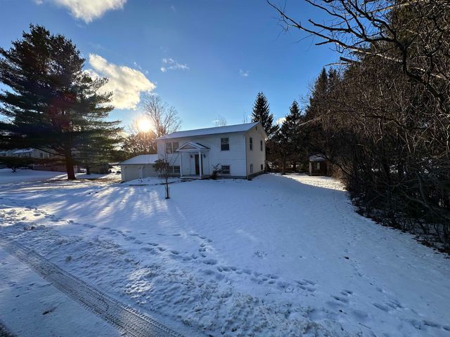 69 Shunpike Road, South Burlington, VT 05403