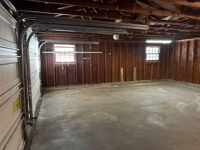 69 Shunpike Road, South Burlington, VT 05403